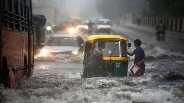 Heavy Rains Lash Delhi